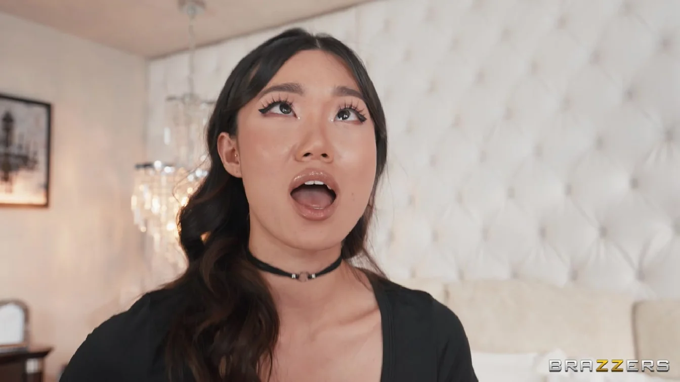 BrazzersExxtra Lucy Mochi Cheeky Anal Stress Buster XXX